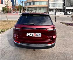 جیپ گراند شیرۆکی